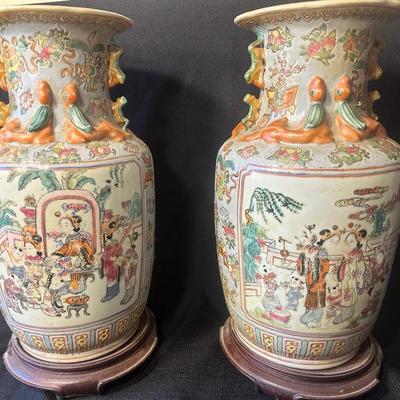 Pair of Chinese Rose Mandarin Vases