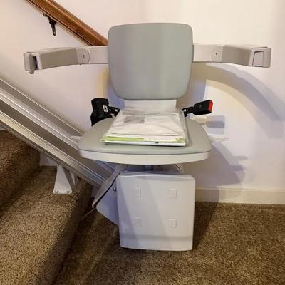 Elan Straight Stair Lift SRE – 3050