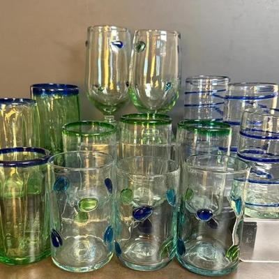 Hand-Blown Mexican Art Glass Drinkware Set – 14 Pieces