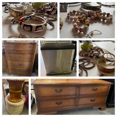 Sale Photo Thumbnail #2