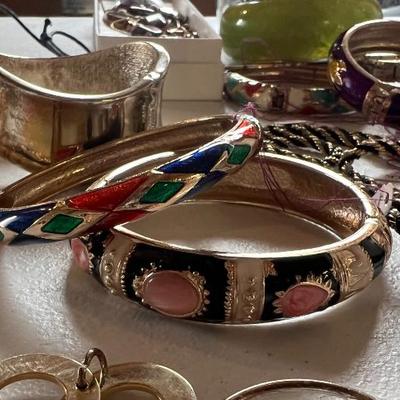 Sale Photo Thumbnail #59