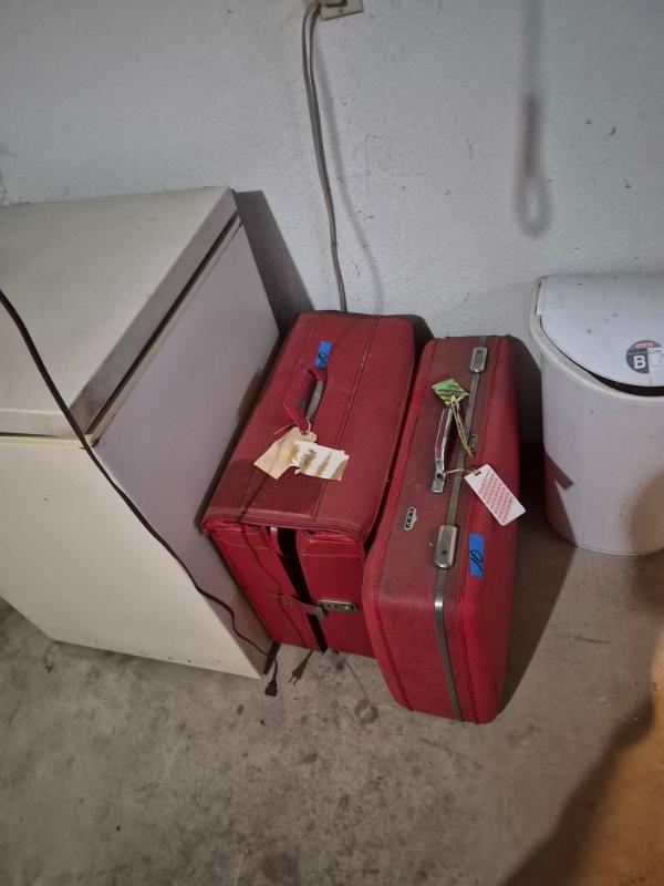 Sale Photo Thumbnail #2