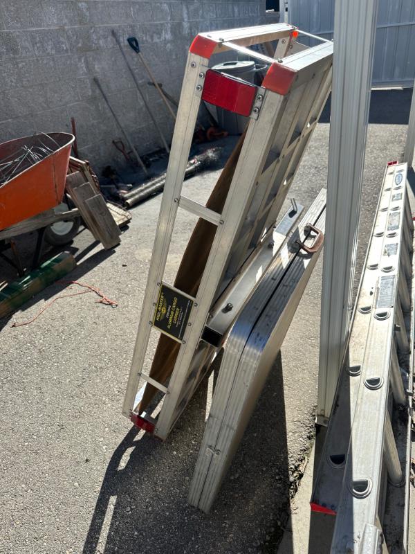 Sale Photo Thumbnail #11