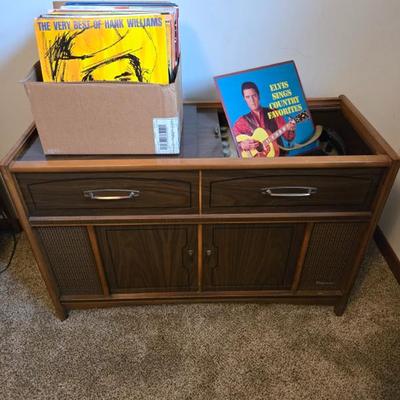 Sale Photo Thumbnail #130