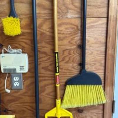 Sale Photo Thumbnail #32