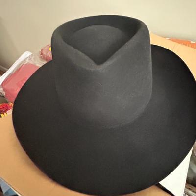 Sale Photo Thumbnail #121