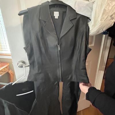 Sale Photo Thumbnail #184