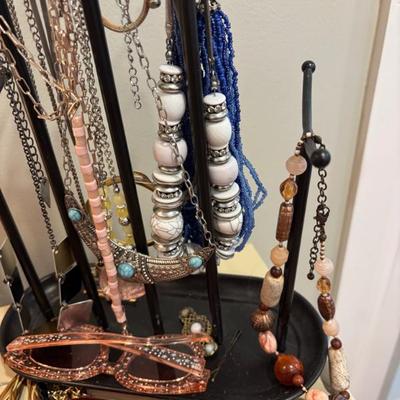 Sale Photo Thumbnail #24