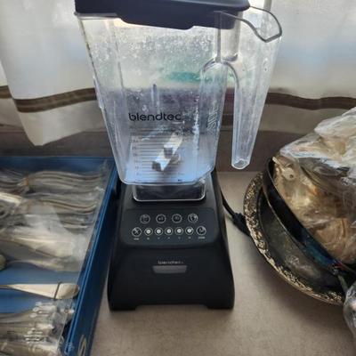 Sale Photo Thumbnail #319