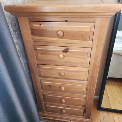 Sale Photo Thumbnail #333