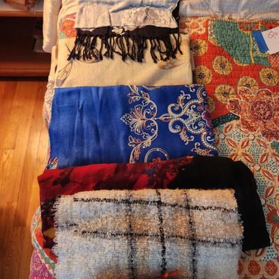 Sale Photo Thumbnail #157