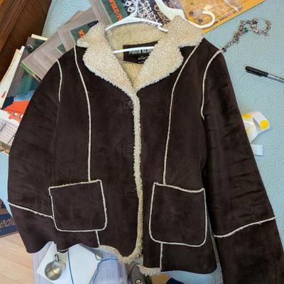 Sale Photo Thumbnail #250