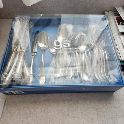 Sale Photo Thumbnail #340