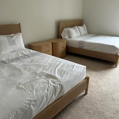 Sale Photo Thumbnail #41