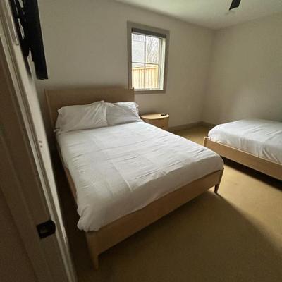 Sale Photo Thumbnail #12