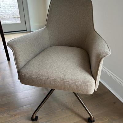 Sale Photo Thumbnail #112