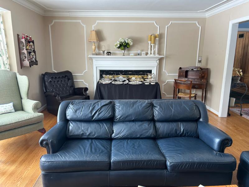 Sale Photo Thumbnail #14