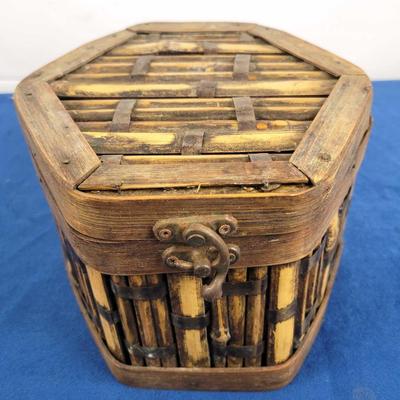 Sale Photo Thumbnail #371