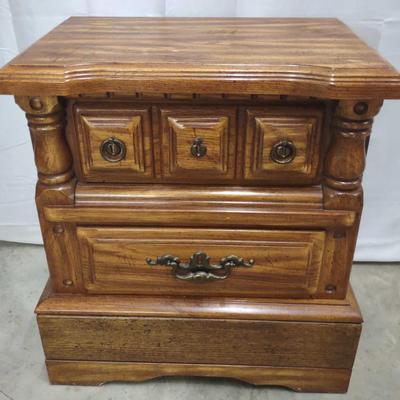 Sale Photo Thumbnail #389