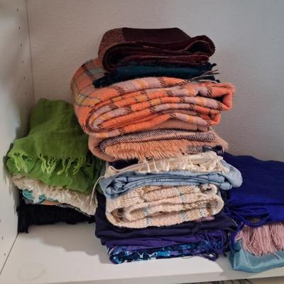 Sale Photo Thumbnail #33