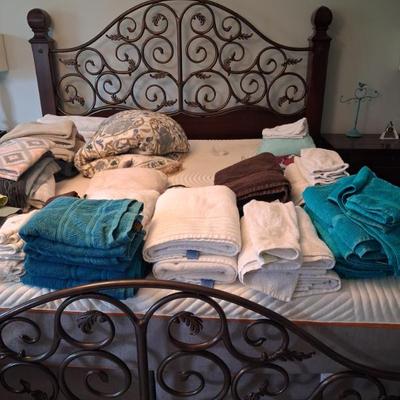 Sale Photo Thumbnail #24