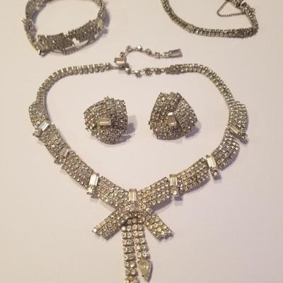 Sale Photo Thumbnail #53