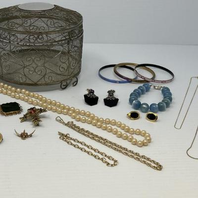 Sale Photo Thumbnail #12