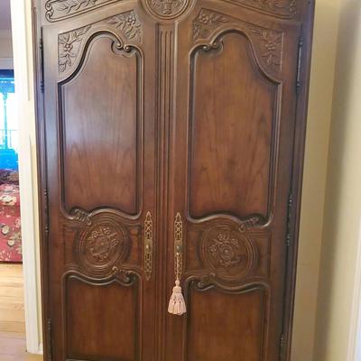 French Country Henredon “Four Centuries” Armoire, Vintage