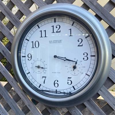 Outdoor Clock Hygrometer Thermometer 