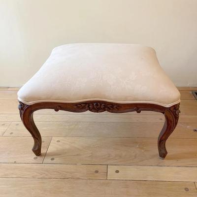 Country French or Louis XV Style Carved Walnut Vanity Bench | Cream Upholstery | Vintage