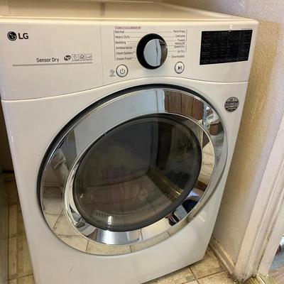 LG DLEX3700W Sensor Dry Dryer - Powers Up