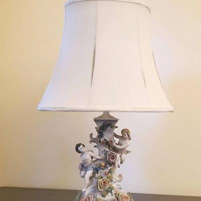 Capodimonte-style Porcelain Lamp, Vintage-16in x27in X10in"