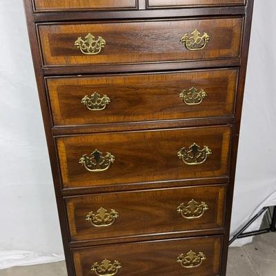Drexel Heritage “18th Century” Lingerie Chest 