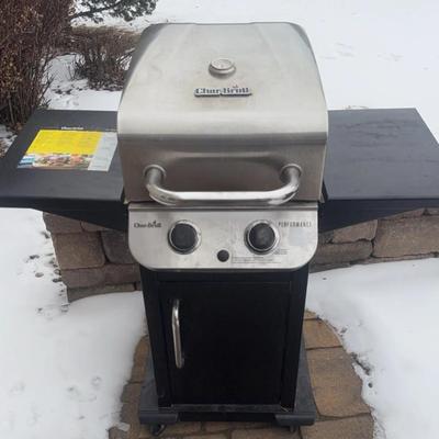 Charbroil Performance 400 Propane Grill 