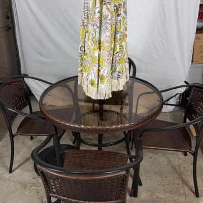 Round Patio Table, Four Stacking Wicker Chairs, Umbrella & Base 