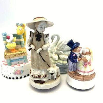 Music Boxes SEE VIDEO