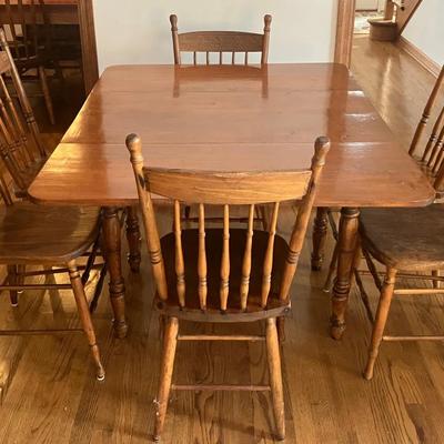 Vintage Drop Leaf Table and 6 Chairs