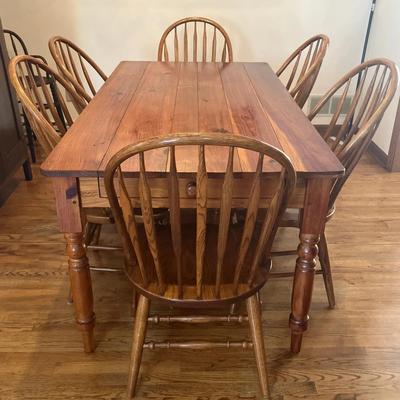 Rustic Farmhouse Wood Dining Table with 6 Chairs