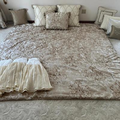 Michael Amini Queen Size Bedspread, Throw Pillows, and Bed Skirt