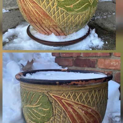 2 Outdoor Planters (#1)