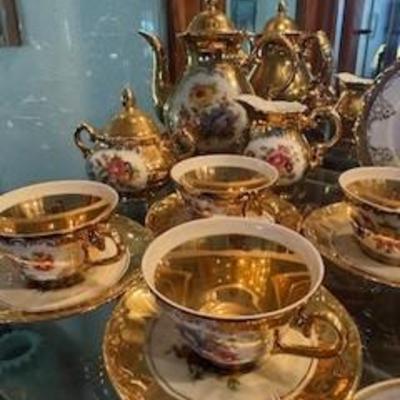 Sale Photo Thumbnail #8: Tea Sets