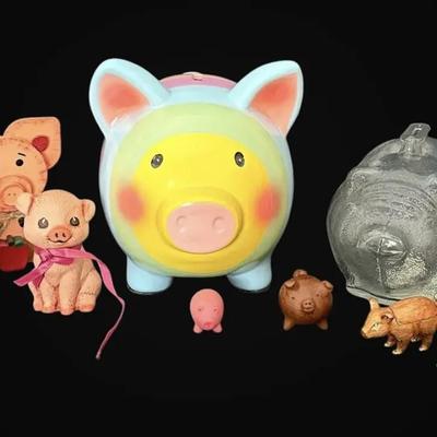 Piggy Banks, Pig Trinkets, & More Pig Themed Decor