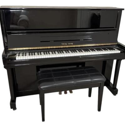 Young Chang Upright Piano 