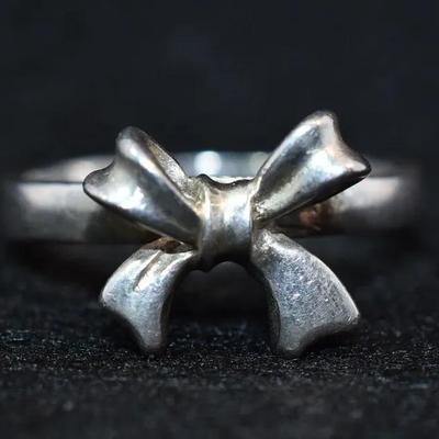Sterling Silver Bow Ring