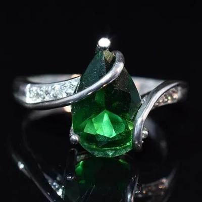 Green Pear Silver-Tone Ring