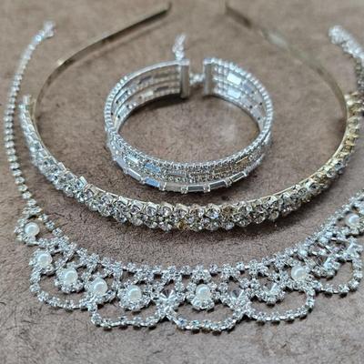 Sale Photo Thumbnail #43