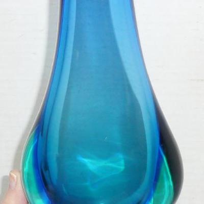 Sale Photo Thumbnail #39: MCM vase, gorgeous colors