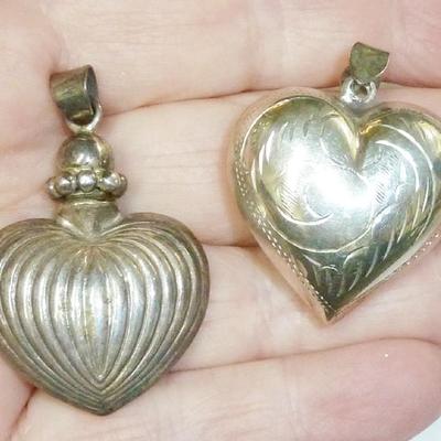 Sale Photo Thumbnail #18: Sterling jewelry