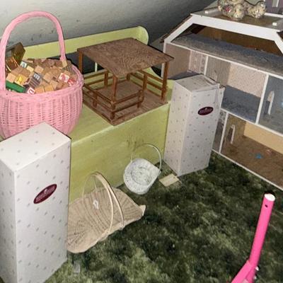 Sale Photo Thumbnail #4