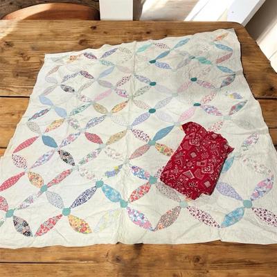 Vintage Tea Leaf/Orange Peel Pattern Quilt + More